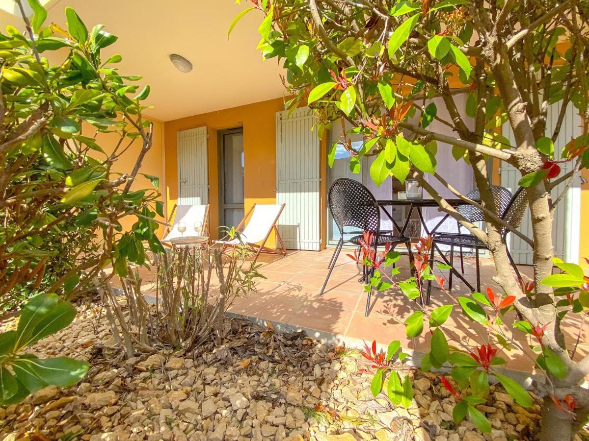 Appartement Cosy Pour Un Sejour Bien-Etre Climatise Saumane-de-Vaucluse ภายนอก รูปภาพ